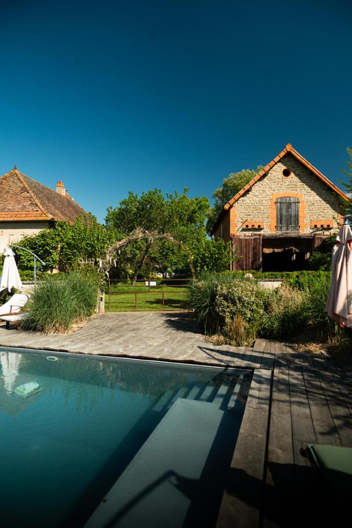 Bed and Breakfast Les Jardins Des Soussilanges Céron Exterior foto