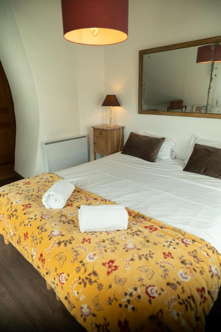 Bed and Breakfast Les Jardins Des Soussilanges Céron Exterior foto